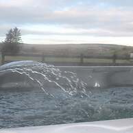 Forest View House Hot Tub Sleeps 9