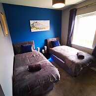 3BR Cosy Modern Stay