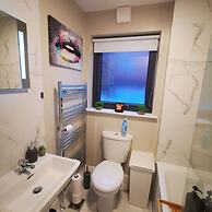 Belfast Central 2 Bedroom Luxurious Modern Stay