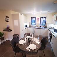 Belfast Central 2 Bedroom Luxurious Modern Stay