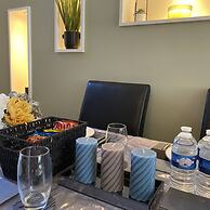 2BR Cozy Duplex in Belfast