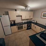 2BR Cosy City Centre Apartment