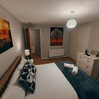 2BR Cosy City Centre Apartment