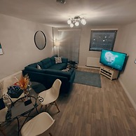 2BR Cosy City Centre Apartment