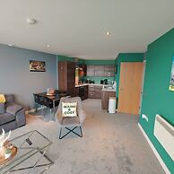 2BR Stunning City Centre Apt