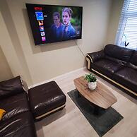 4BR Modern Botanic House