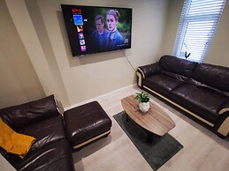 4BR Modern Botanic House