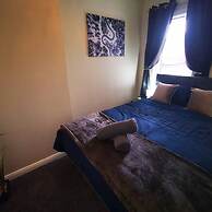 4BR Modern Botanic House