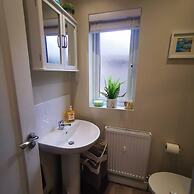 4BR Modern Botanic House