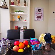 4BR Modern Botanic House