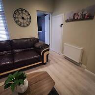 4BR Modern Botanic House