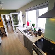 4BR Modern Botanic House