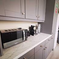 4BR Modern Botanic House