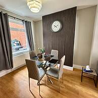2br Ormeau Central in Belfast