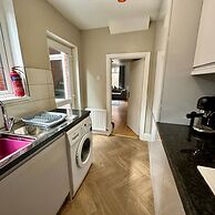 2br Ormeau Central in Belfast
