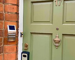 4BR House Popular Ravenhill Road