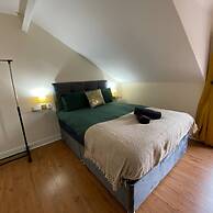 4BR House Popular Ravenhill Road