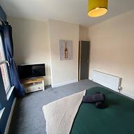 4BR House Popular Ravenhill Road