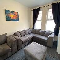 4BR House Popular Ravenhill Road