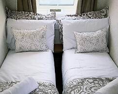 Impeccable 2-bed Static Caravan in Morecambe