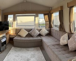 Impeccable 2-bed Static Caravan in Morecambe