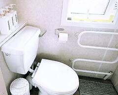 Impeccable 2-bed Static Caravan in Morecambe