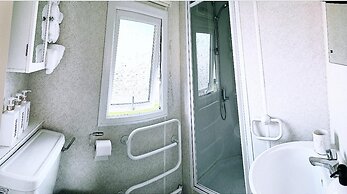 Impeccable 2-bed Static Caravan in Morecambe