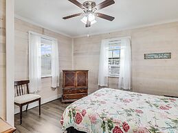 Flirtly Flamingo Rp203a 2 Bedroom Duplex by RedAwning