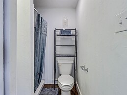 Flirtly Flamingo Rp203a 2 Bedroom Duplex by RedAwning