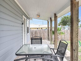 Flirtly Flamingo Rp203a 2 Bedroom Duplex by RedAwning