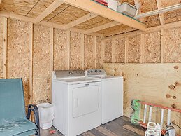 Merry Macaw Rp203b 1 Bedroom Duplex by RedAwning