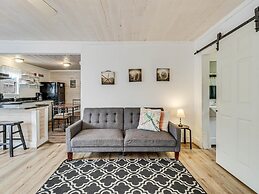 Merry Macaw Rp203b 1 Bedroom Duplex by RedAwning