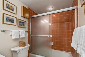 Big Island White Sands Village 333 2 Bedroom Condo