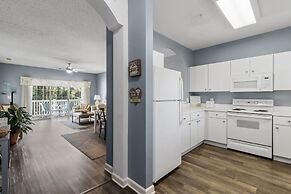 River Crossing #522 2 Bedroom Condo by RedAwning