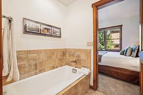 Main Street Junction 11 3 Bedroom Condo by RedAwning