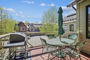 Main Street Junction 11 3 Bedroom Condo by RedAwning