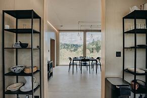 58mf - Wi-fi - Pets Ok - Evc - Amazing Views 2 Bedroom Cabin by RedAwn