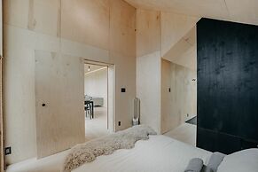 58mf - Wi-fi - Pets Ok - Evc - Amazing Views 2 Bedroom Cabin by RedAwn