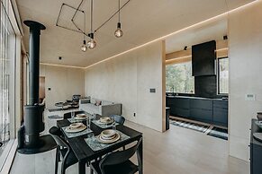 58mf - Wi-fi - Pets Ok - Evc - Amazing Views 2 Bedroom Cabin by RedAwn