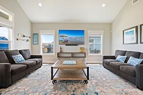 Tipsy Turtle 3 Bedroom Home by RedAwning