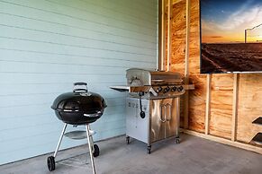 Tipsy Turtle 3 Bedroom Home by RedAwning