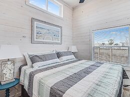 Tequila Sunrise Sfth6 1 Bedroom Cottage by RedAwning