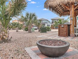 Tequila Sunrise Sfth6 1 Bedroom Cottage by RedAwning