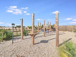 Tequila Sunrise Sfth6 1 Bedroom Cottage by RedAwning