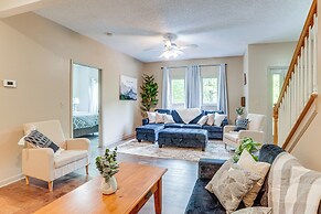 Spacious Mcgaheysville Home w/ Hot Tub & Sauna!