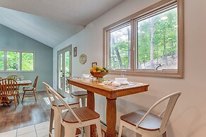 Spacious Mcgaheysville Home w/ Hot Tub & Sauna!