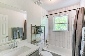 Granbury Home w/ Lake Views ~ 6 Mi to Boat Launch!