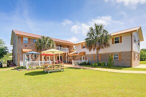 Newport Home w/ Private Balconies & Creek Access!