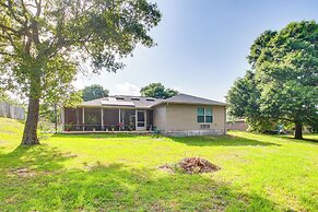 Crestview Family Home: Screened Porch & Games!