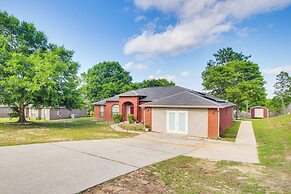 Crestview Family Home: Screened Porch & Games!